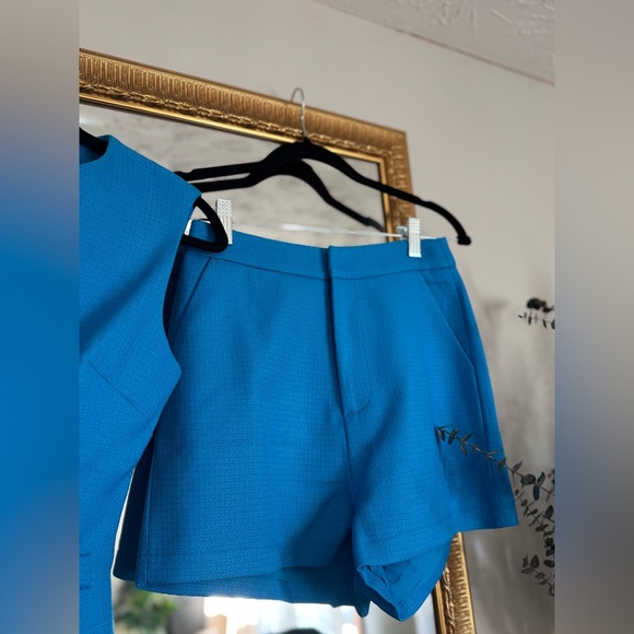 NWT Commense Blue Buttoned Vest and Shorts Set - Picture 6 of 12